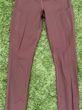 Lululemon Active Leggings with Side Pockets